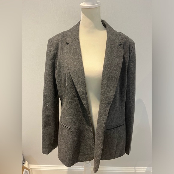 Chadwick’s Gray Blazer Jacket Size 14 P Wool Blend Professional Business Wear - Picture 1 of 10